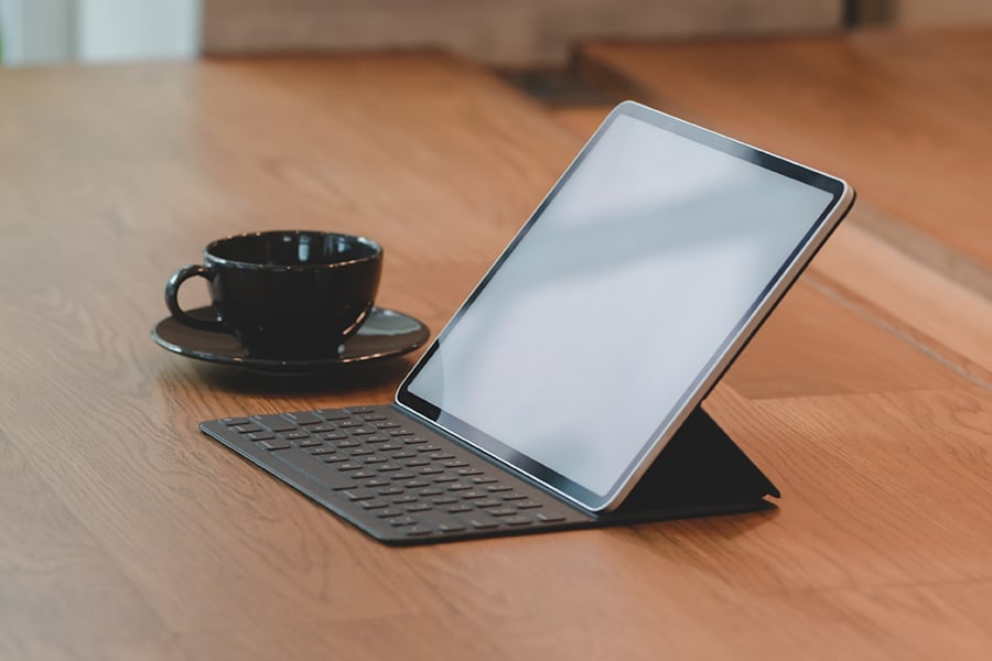 enewsletter-900x600